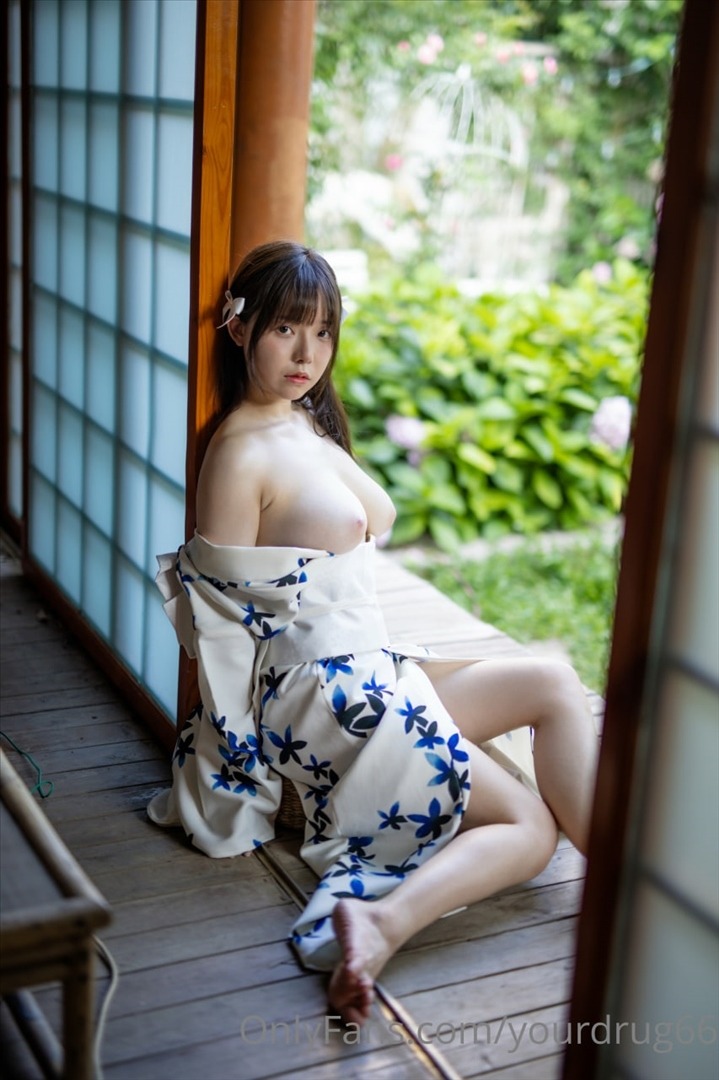 六味帝皇酱---夏日和服--of小短片-72P1V-361MB-20240311e-03-11