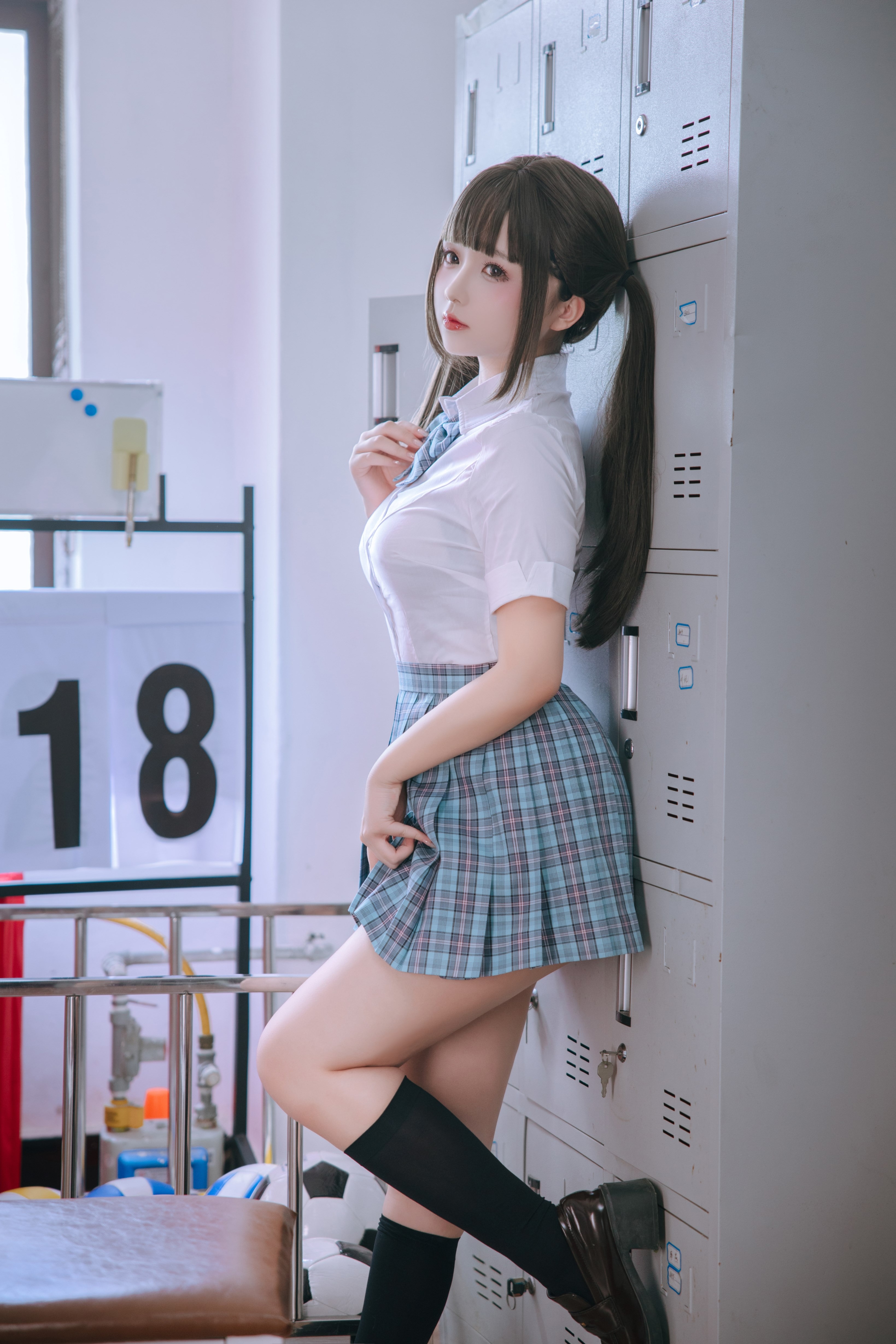 日奈娇---更衣室-195P-08-13