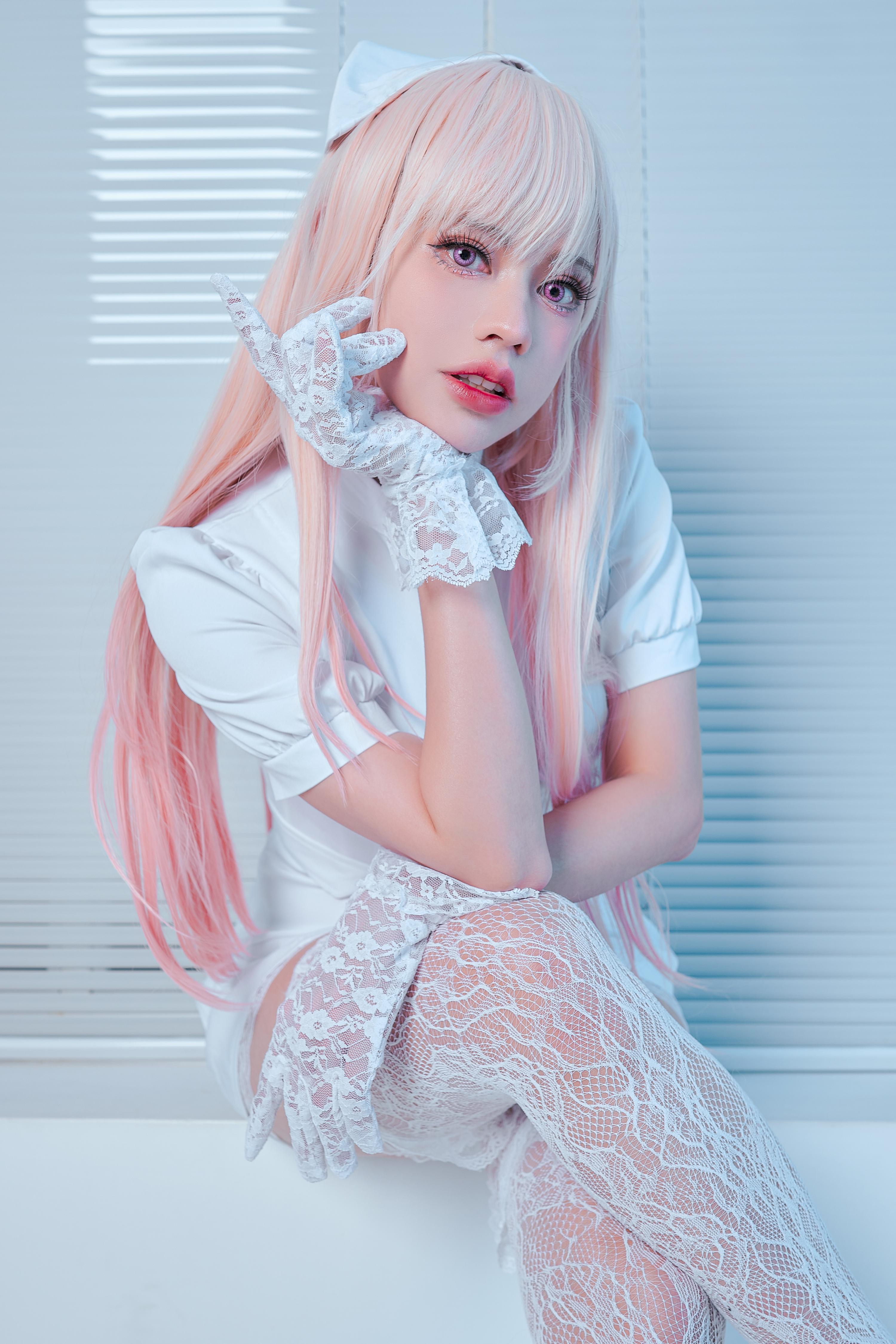 045-PingPing-Marin-Kitagawa-Nurse-25P-22848-MB-03-19